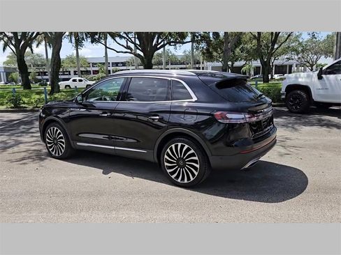 Used 2019 Lincoln Nautilus Black Label image 29