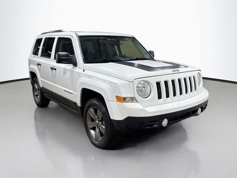 Used 2016 Jeep Patriot Sport FWD image 3