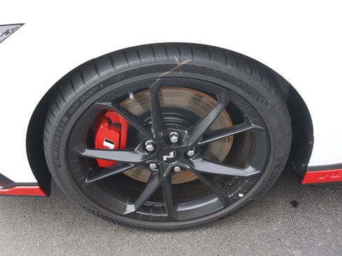 New 2025 Hyundai Elantra N image 9