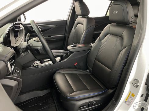 Used 2024 Buick Envista Sport Touring w/ Convenience I Package FWD image 21
