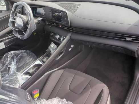 New 2026 Hyundai Elantra SEL Sport Premium FWD image 27