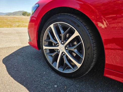 Certified 2022 Honda Civic Touring image 12
