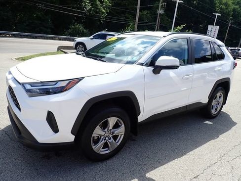 Certified 2025 Toyota RAV4 XLE AWD/4WD image 10