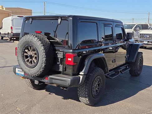 Used 2021 Jeep Wrangler Unlimited Rubicon w/ Trailer Tow Package image 5