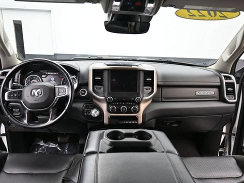 Used 2022 RAM 1500 Laramie AWD/4WD image 9