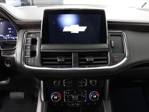 Used 2023 Chevrolet Tahoe LT w/ Luxury Package image 21