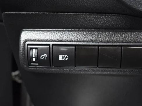 Used 2023 Toyota Corolla LE FWD image 21