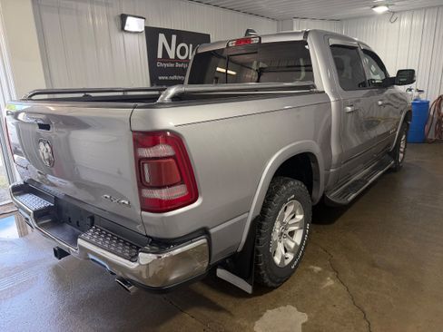 Used 2019 RAM 1500 Laramie AWD/4WD image 7
