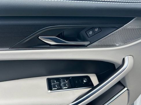 New 2026 Jaguar F-PACE R-Dynamic S image 14