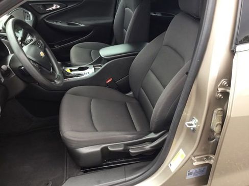 Used 2024 Chevrolet Malibu LS image 11