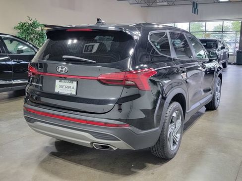Used 2023 Hyundai Santa Fe SE FWD image 5