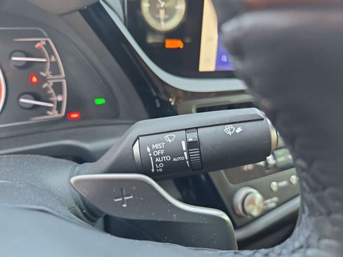 Used 2024 Lexus ES 350 w/ Technology Package FWD image 23