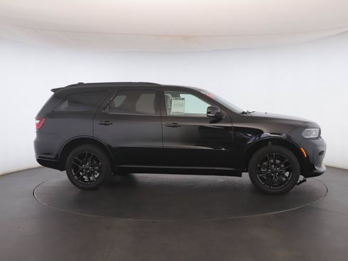 Used 2024 Dodge Durango GT AWD/4WD image 23