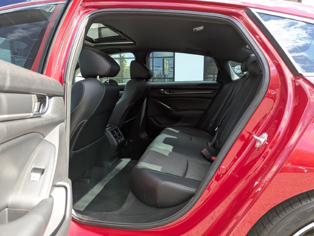 Used 2021 Honda Accord Sport image 37