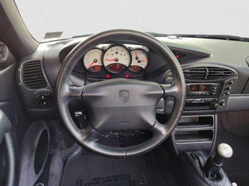 Used 1999 Porsche Boxster image 13