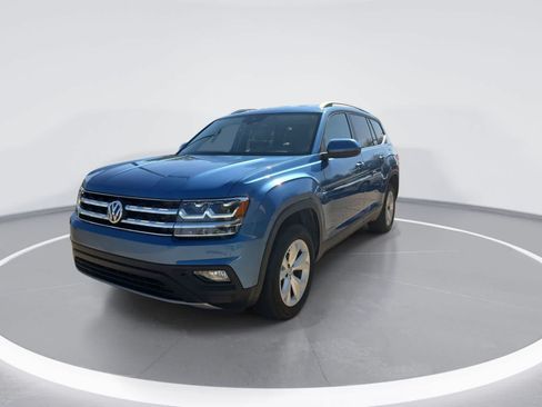Used 2019 Volkswagen Atlas SE w/ Towing Package AWD/4WD image 4