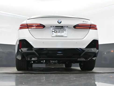 New 2026 BMW 530i w/ M Sport Package image 34