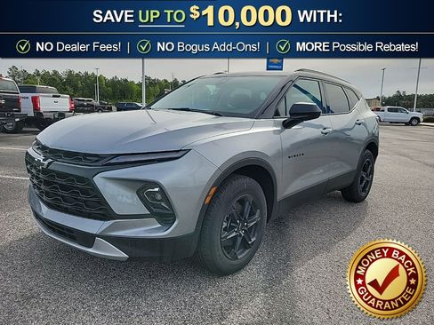 New 2026 Chevrolet Blazer LT w/ Convenience Package FWD image 1