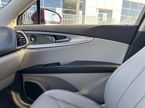 Used 2019 Lincoln Nautilus Reserve w/ Cargo Utility Package image 22