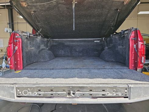 Used 2017 Ford F150 Lariat w/ Equipment Group 502A Luxury image 12