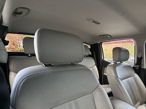 Used 2019 Ford Ranger Lariat w/ Technology Package image 37