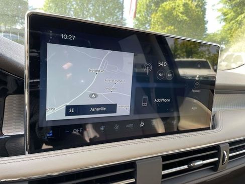 Certified 2023 Lincoln Corsair AWD w/ Equipment Group 101A image 29