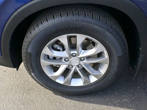 Used 2020 Hyundai Santa Fe SE w/ Cargo Package image 27