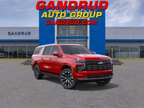 New 2026 Chevrolet Suburban High Country AWD/4WD image 1