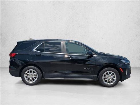Used 2024 Chevrolet Equinox LT AWD/4WD image 4