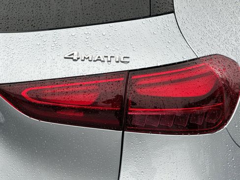 Certified 2025 Mercedes-Benz GLA 250 4MATIC image 27