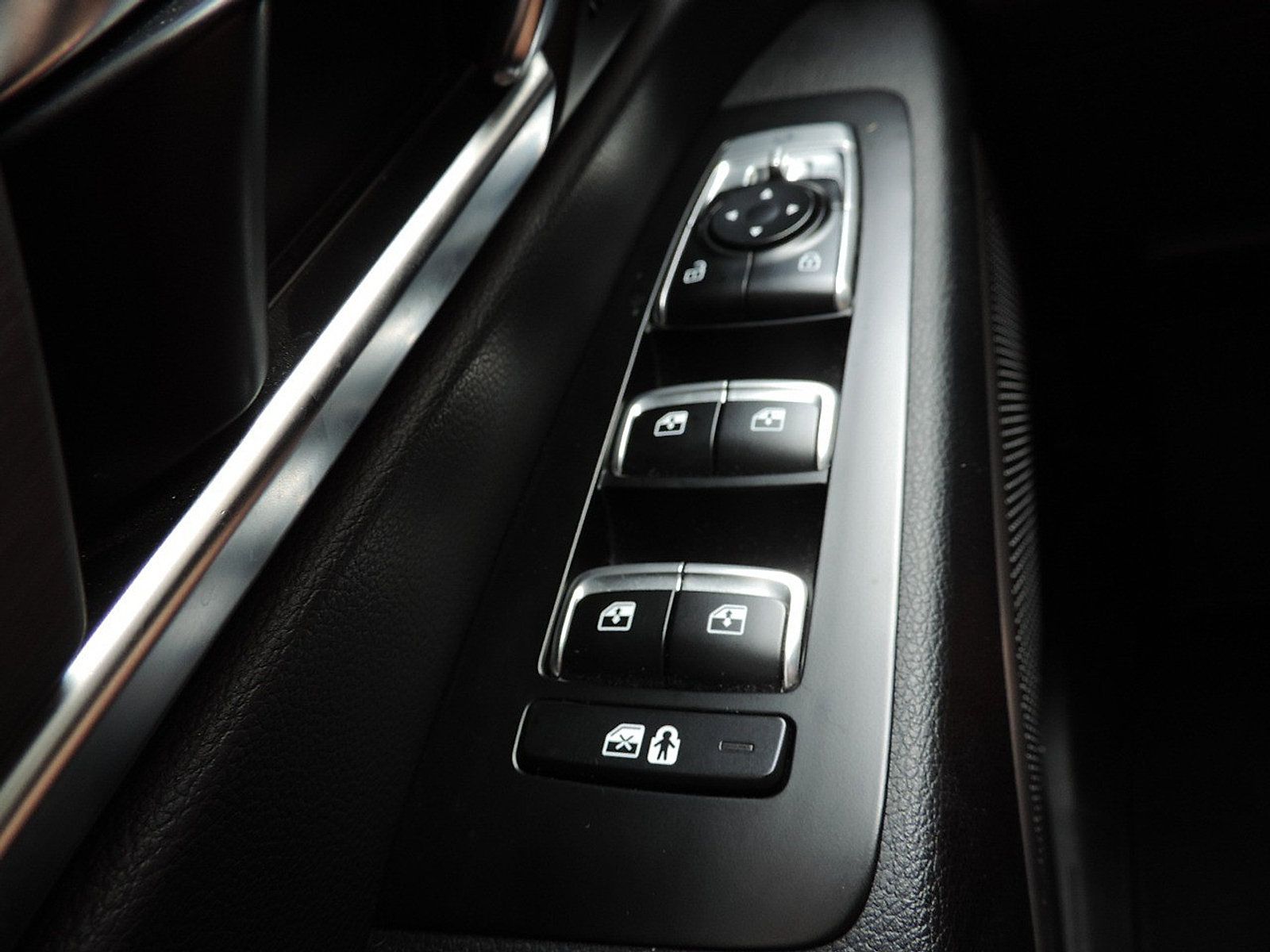 Used 2024 Kia Telluride EX X-Line AWD/4WD image 24