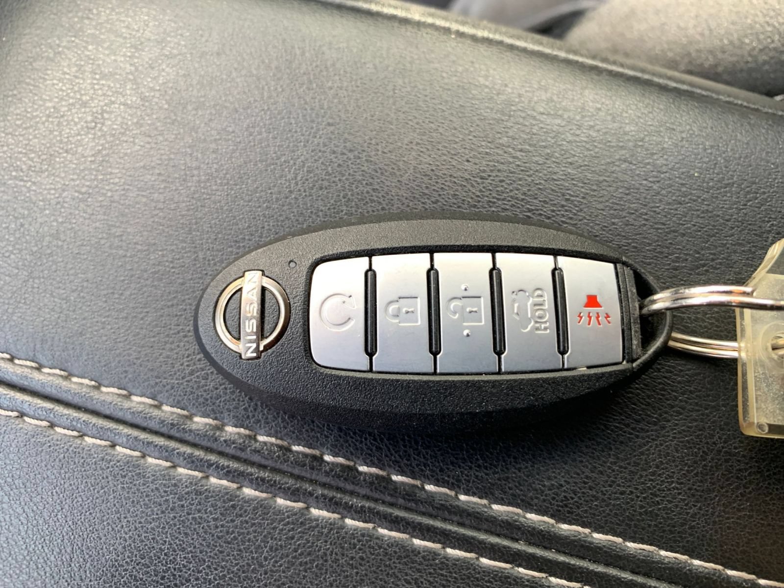 Used 2025 Nissan Altima 2.5 SV FWD image 25