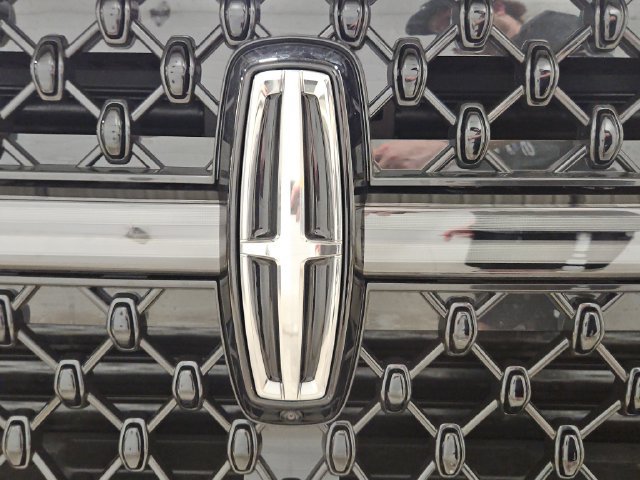 New 2027 Lincoln Navigator L Reserve w/ Jet Appearance Package AWD/4WD image 19