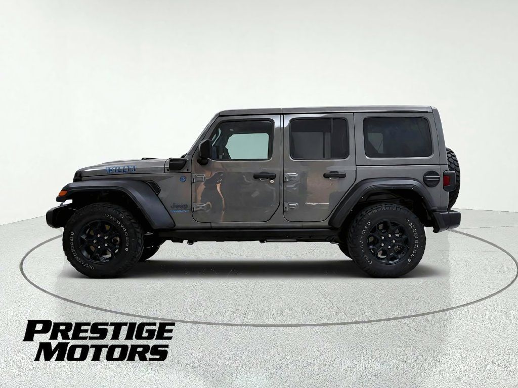 Used 2023 Jeep Wrangler Unlimited w/ Cold Weather Group AWD/4WD image 4