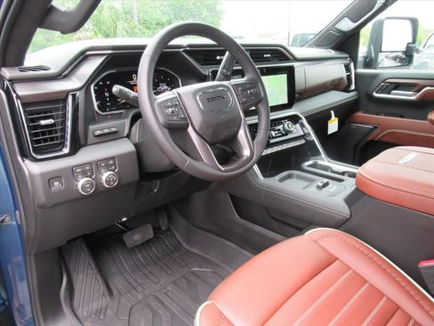 New 2026 GMC Sierra 2500 Denali Ultimate image 15