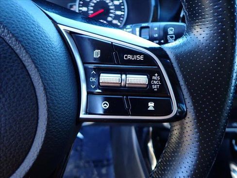 Used 2022 Kia Seltos SX w/ Sunroof Package image 16