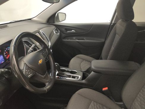 Used 2019 Chevrolet Equinox LT image 17
