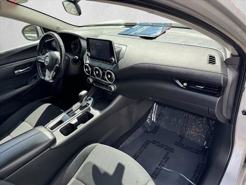 Used 2022 Nissan Sentra SV FWD image 20