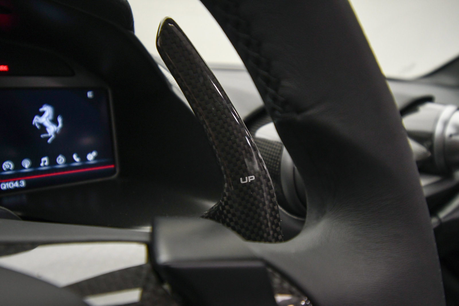 Used 2022 Ferrari 812 GTS RWD image 27