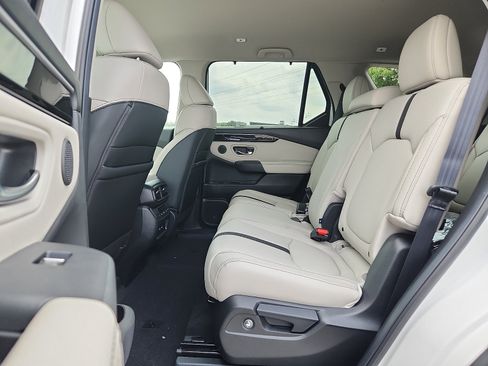 New 2026 Honda Pilot EX-L image 6