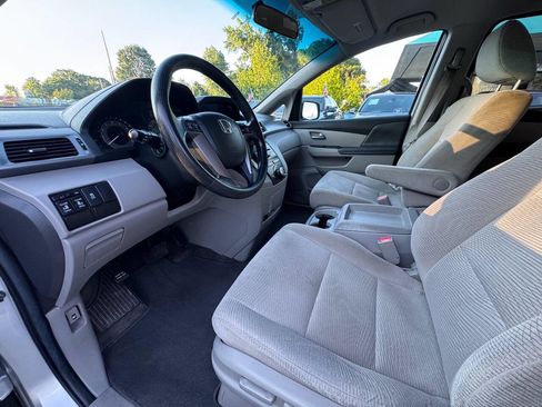 Used 2011 Honda Odyssey EX image 11