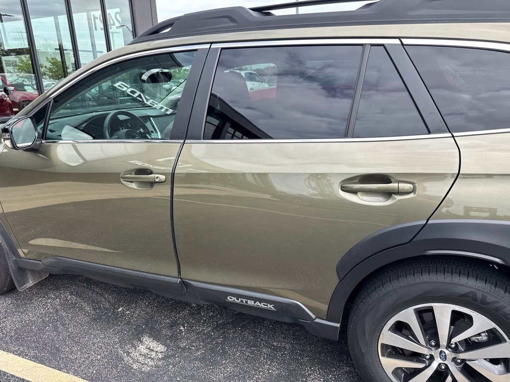 Used 2025 Subaru Outback Premium w/ Popular Package #1A AWD/4WD image 10