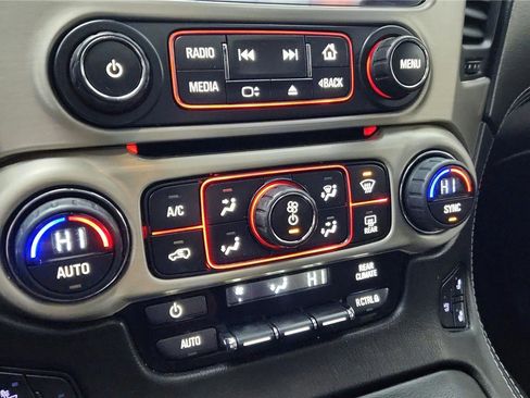 Used 2015 GMC Yukon Denali w/ Touring Package image 44