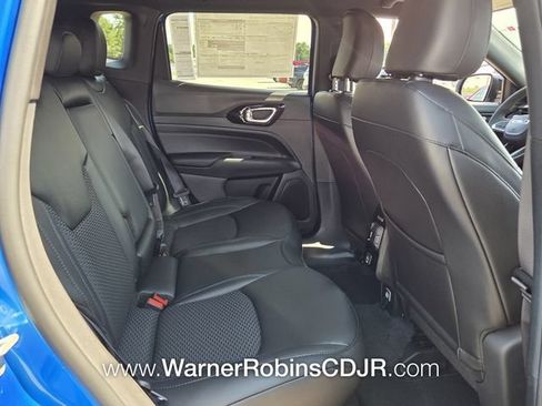 New 2026 Jeep Compass Latitude AWD/4WD image 14