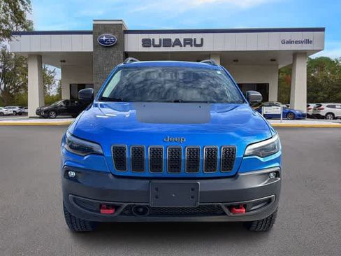Used 2019 Jeep Cherokee Trailhawk AWD/4WD image 9
