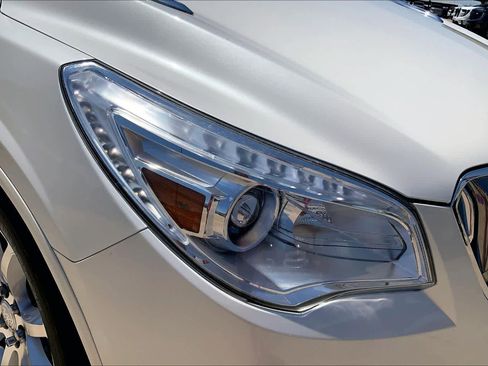 Used 2015 Buick Enclave Premium w/ Experience Buick Package FWD image 27