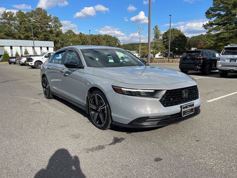 Certified 2023 Honda Accord Sport image 6