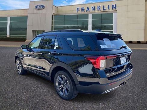 New 2026 Ford Explorer Active w/ Active Comfort Package AWD/4WD image 5