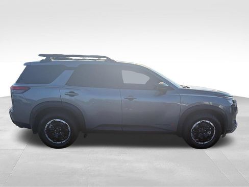 Used 2026 Nissan Pathfinder Rock Creek w/ Rock Creek Premium Package AWD/4WD image 6