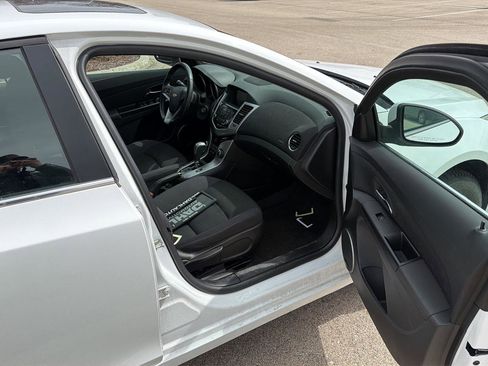 Used 2014 Chevrolet Cruze LT w/ All-Star Edition image 19
